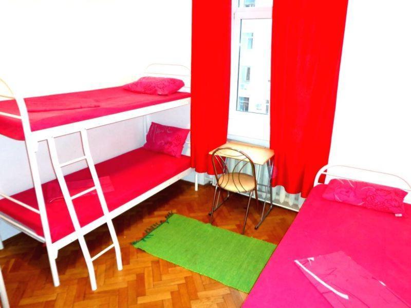Hostel Kreshatik Kiev Rom bilde