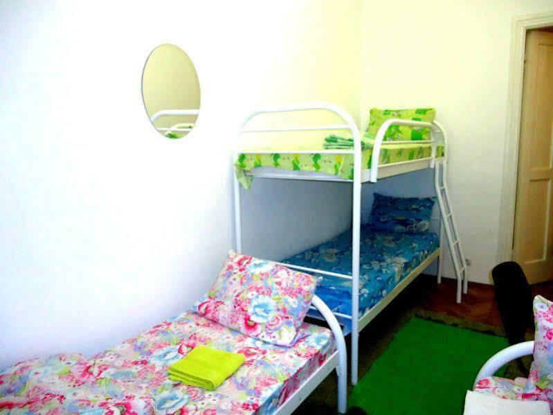 Hostel Kreshatik Kiev Eksteriør bilde